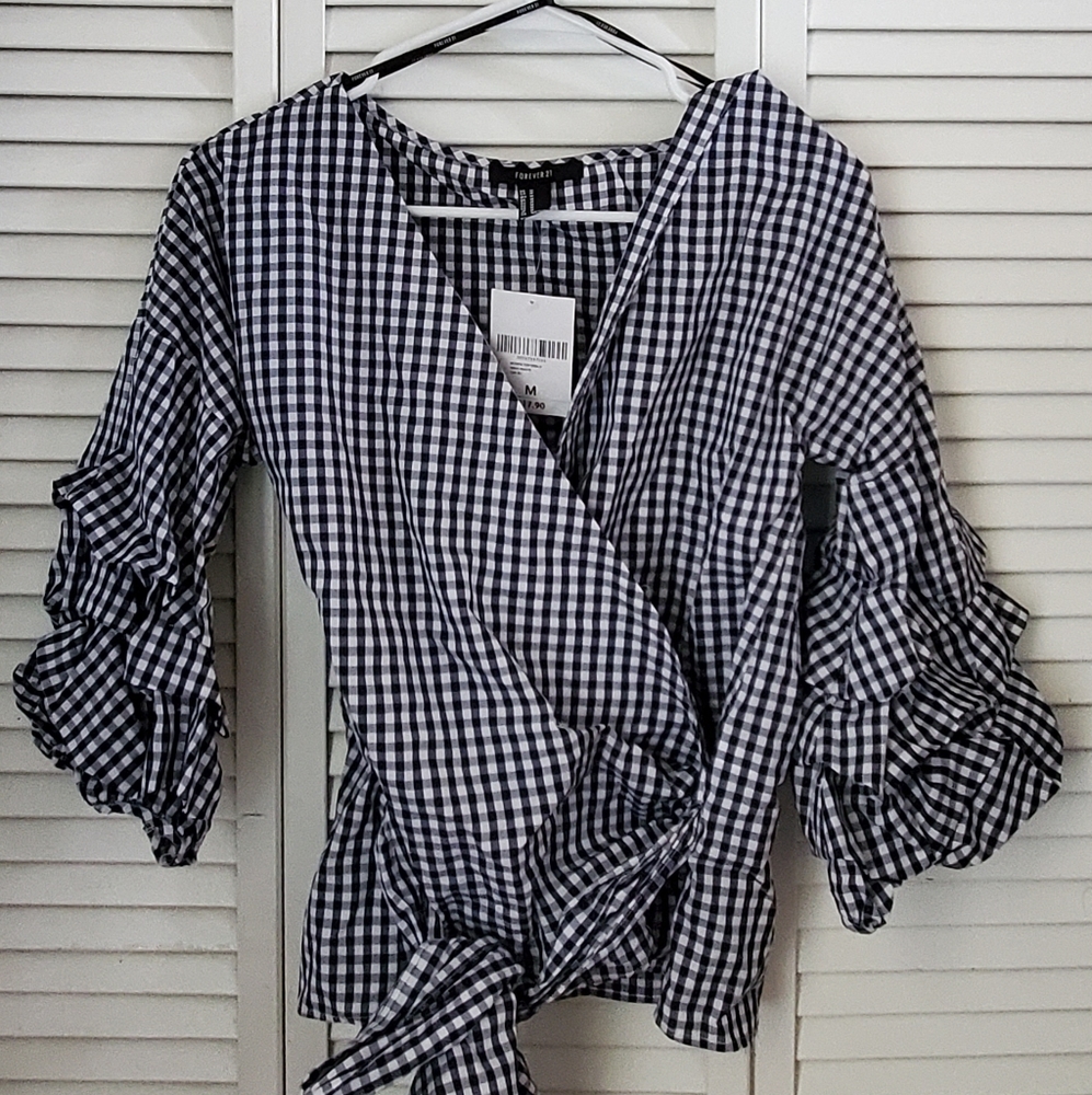 Long sleeve shirt
